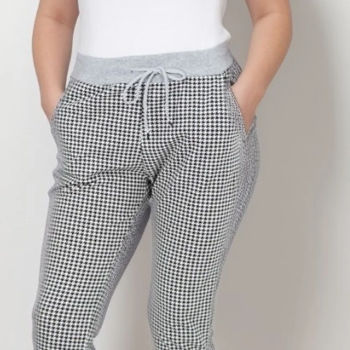 DOGTOOTH JOGGERS WITH SIDE POCKETS