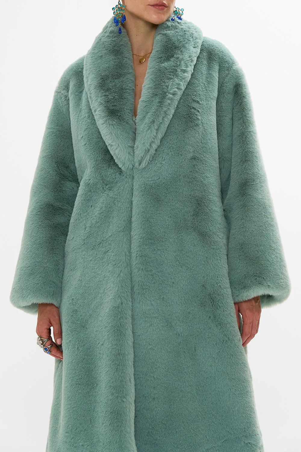 LONG TEDDY COAT DREAMING IN DUTCH