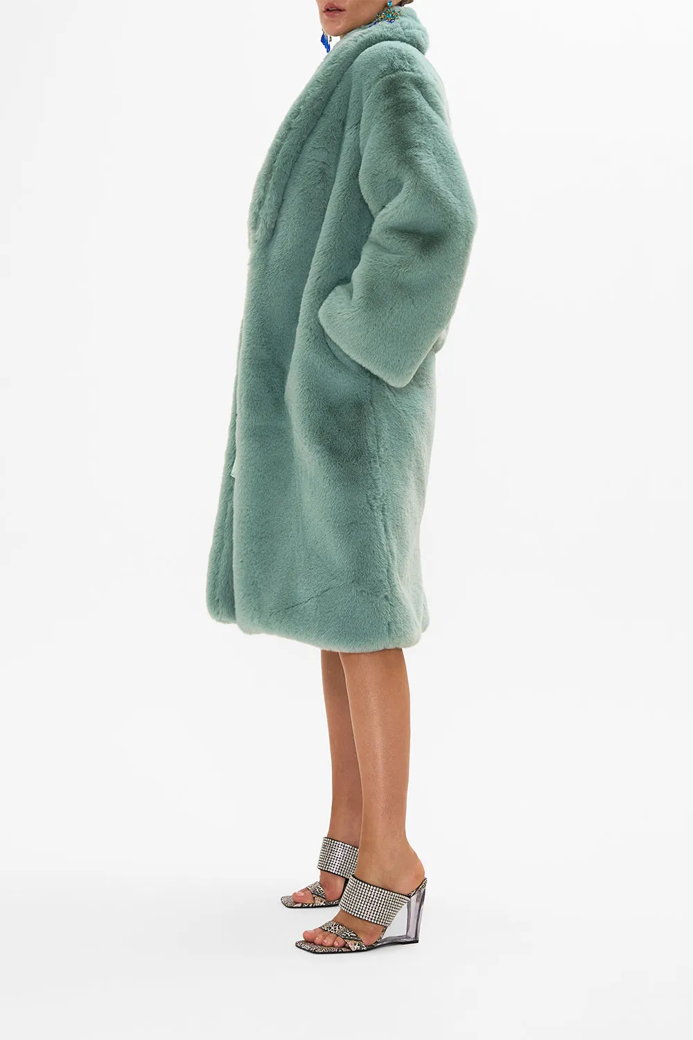 LONG TEDDY COAT DREAMING IN DUTCH