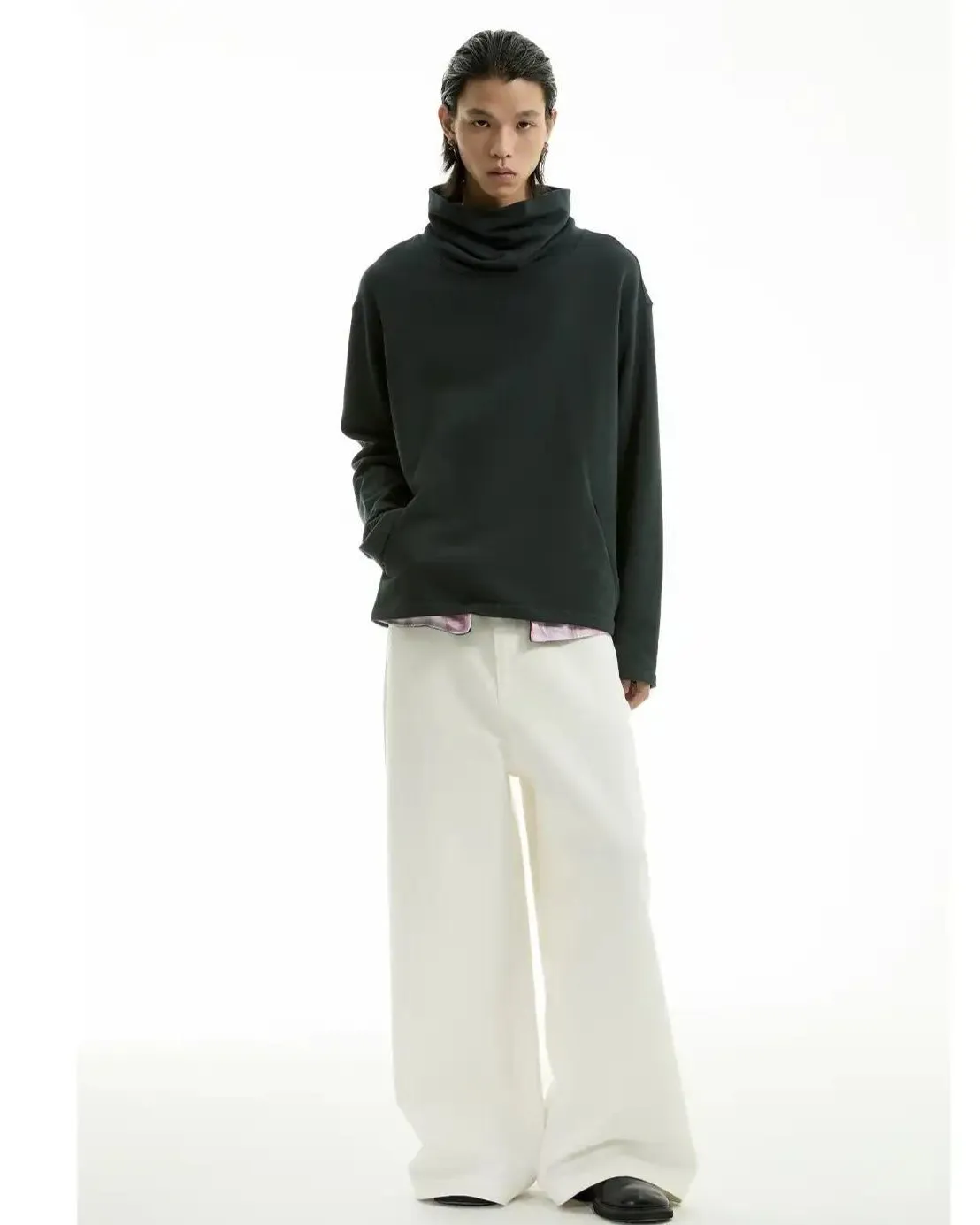 Loose Neck Versatile Mockneck