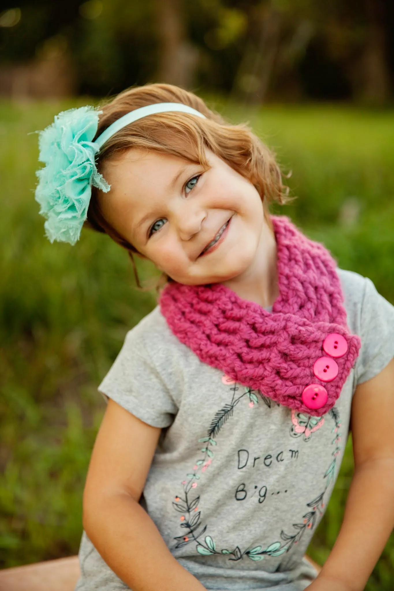 Raspberry pink button scarf