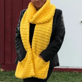 Seed and Garter Stitch Scarf with Pockets Pattern