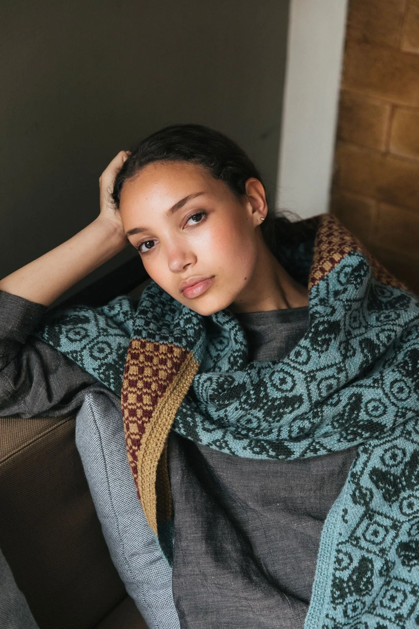 The Knitted Fabric: Colourwork Projects For You And Your Home by Dee Hardwicke