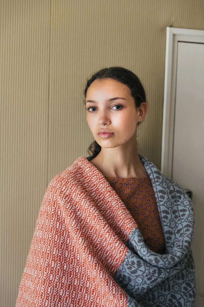 The Knitted Fabric Dee Hardwicke