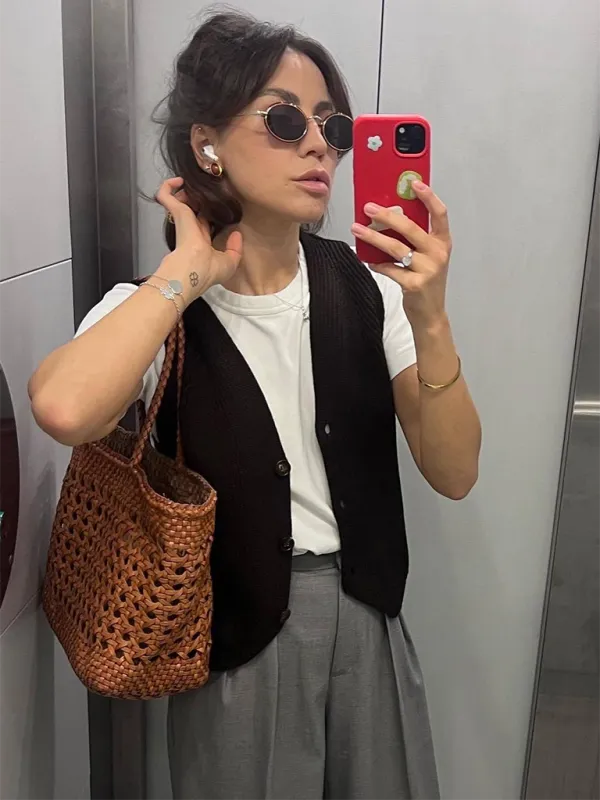 Veda Knitted Vest V-neck Sleeveless Casual All-match Top