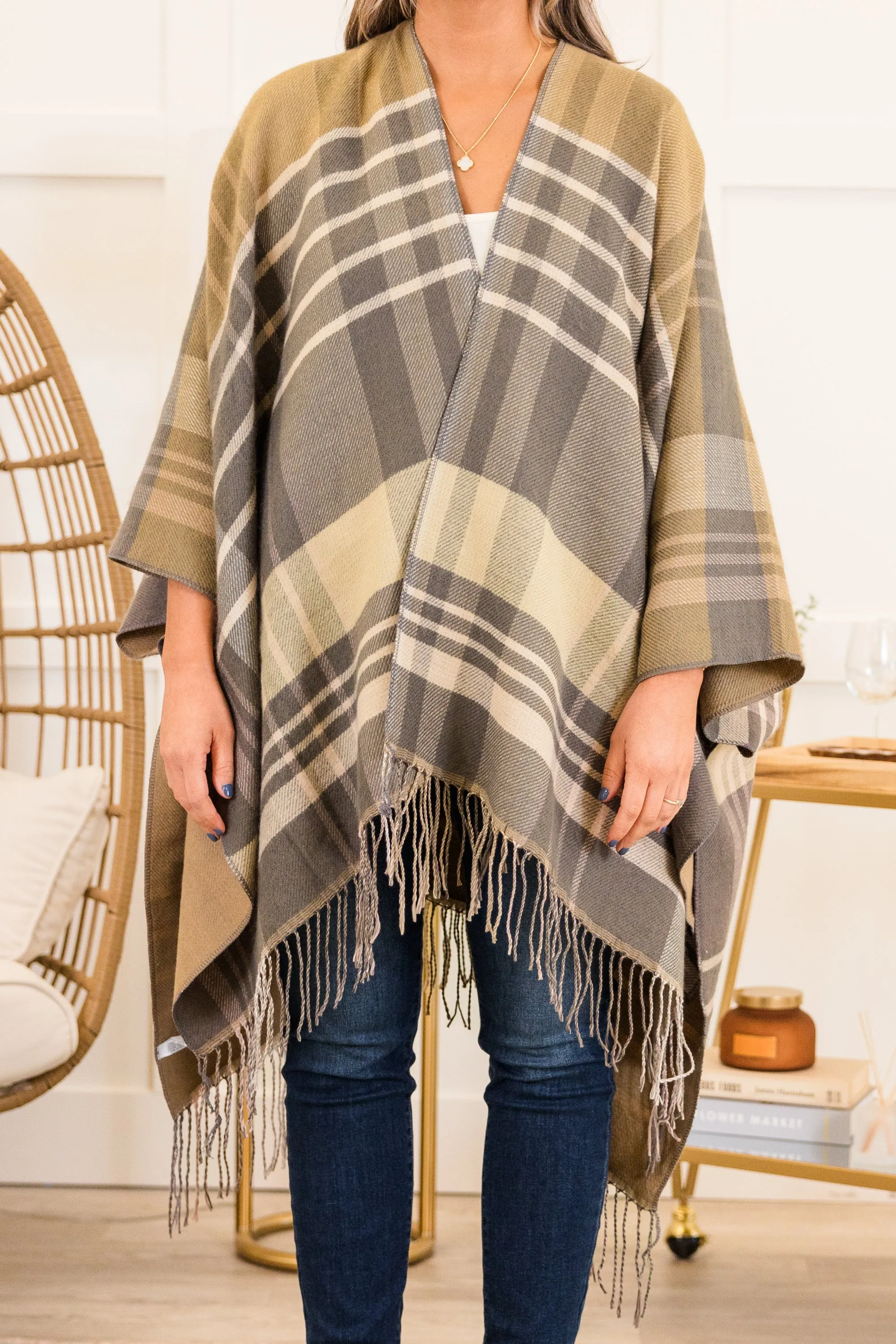 Woolen Whisper Poncho, Gray